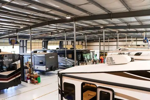 Four Seasons RV photo 3