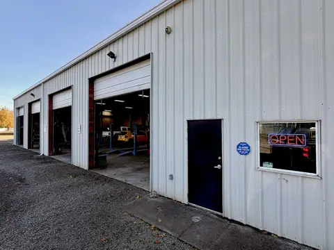 Salem Exhaust & Automotive photo 2