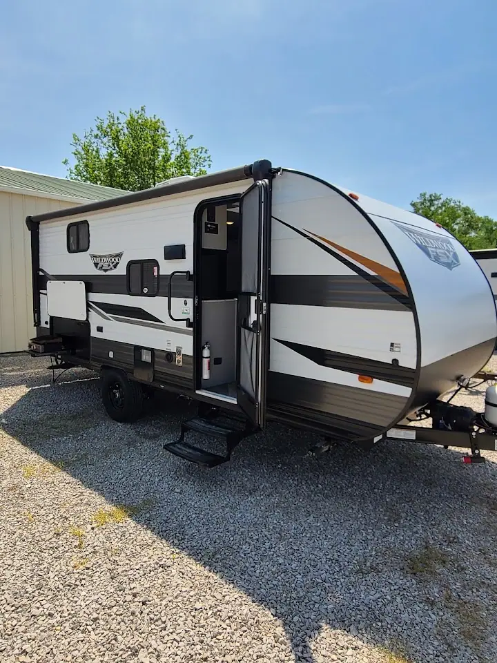 Midwest Outdoor Rentals, LLC, RV repair in Millstadt