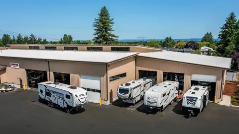 Curtis Trailers RV Service Department - Beaverton photo 3