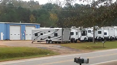 Pace RV Sales & Services Inc. photo 2