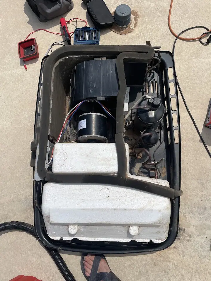 Trailer Swift RV Mobile, RV repair in Rogers