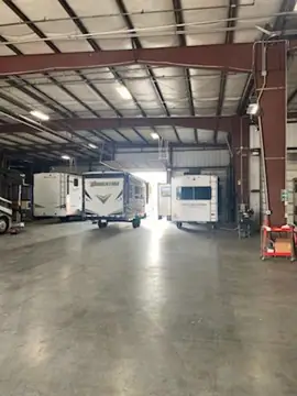 Happy Daze RV's Service & Collision Center photo 2