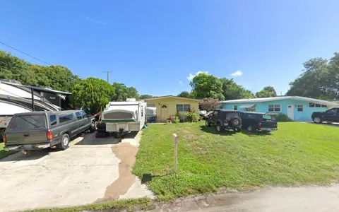 Golden Touch Rv Service photo 2