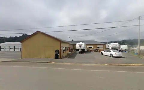 Cascadia Trailer & Equipment photo 2