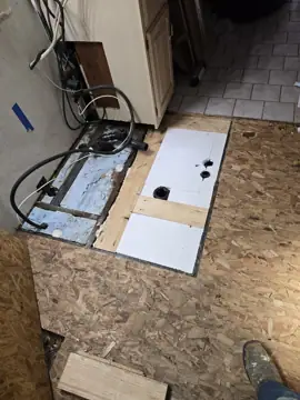 Flooring 2 Roofing Mobile Rv Repair photo 2