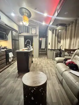 Flooring 2 Roofing Mobile Rv Repair photo 3