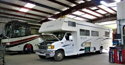 CoachCrafters in Tavares, FL