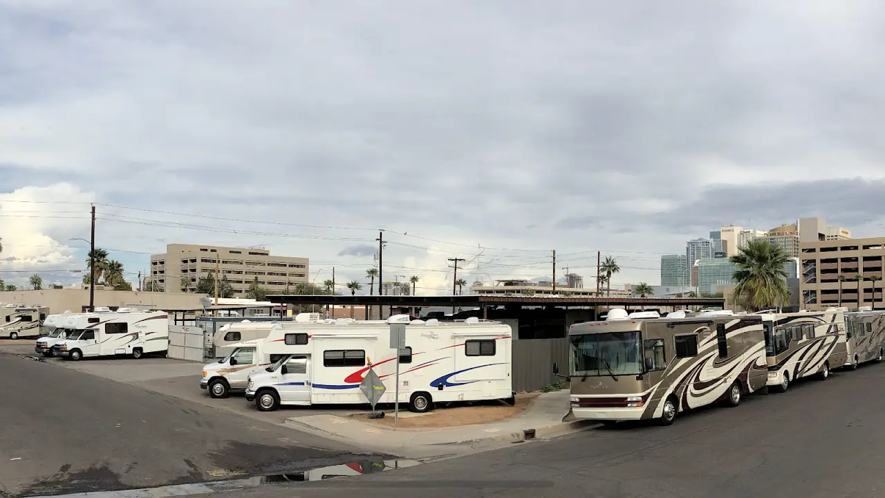 Elite RV Rentals - (*Use GRAND Location Main Office), RV repair in Phoenix
