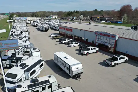 All Seasons RV photo 2