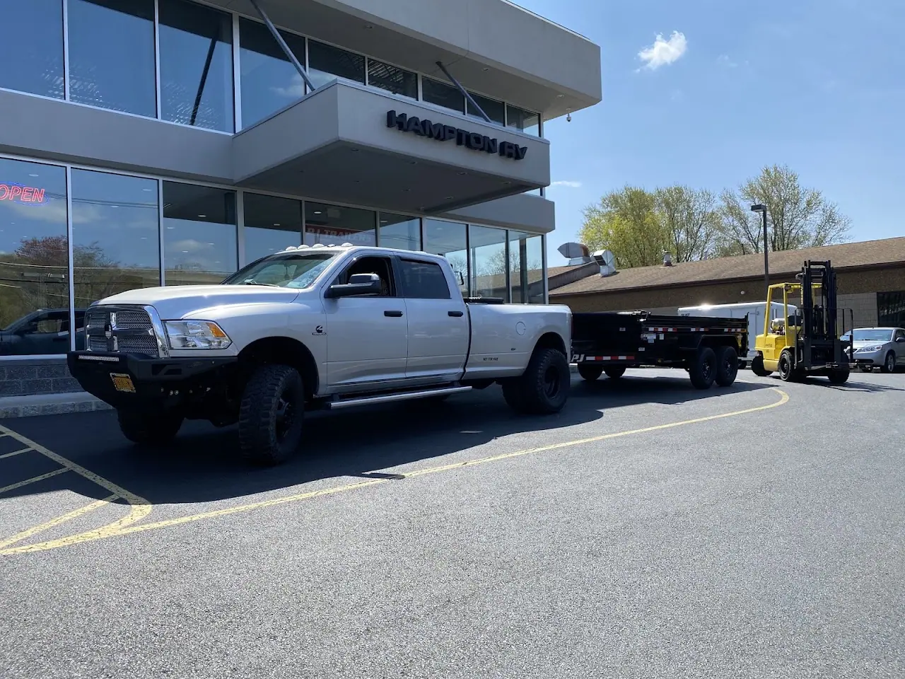 Hampton RV Trailer Sales & Service, RV repair in Newton