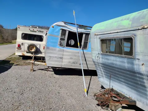 D.B. Vintage Campers photo 3