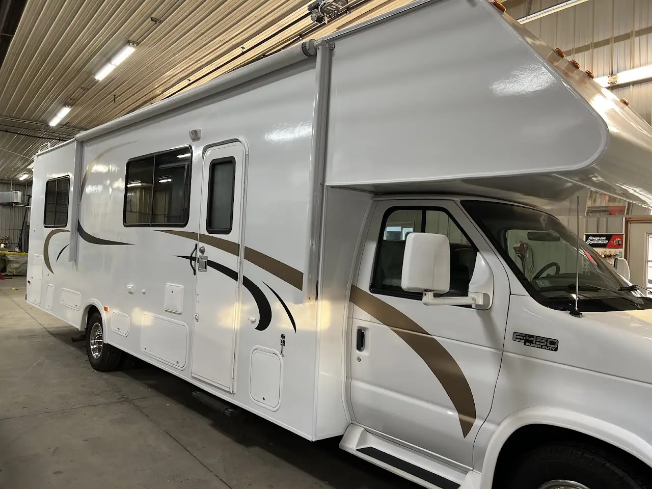 Country Classic Auto Body, RV repair in Wantage