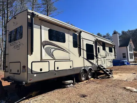 Johnson’s RV service, auto sales LLC photo 2