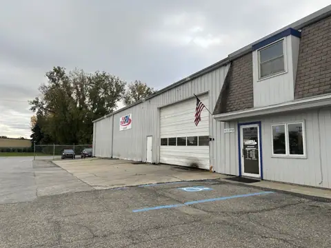 Fun Town RV Elkhart Factory Connect photo 3