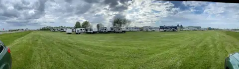 Cloverleaf RV Inc / Southwest Storage llc photo 2