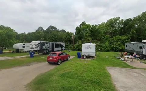 Hollywood Mobile RV photo 2