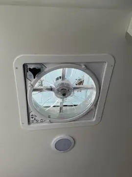 CERTIFIED RV photo 3