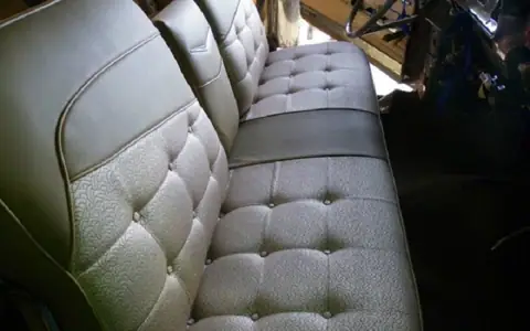 Genesis Auto Glass, Sunroof, & Upholstery photo 3