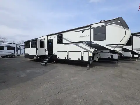 Meyer's RV and Marine of Sayre Pa. photo 2