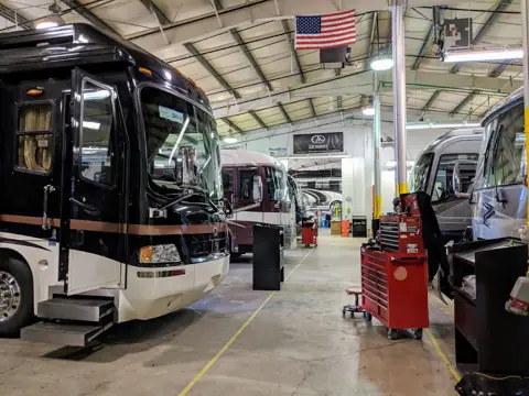 Oregon Motorcoach Center photo 3