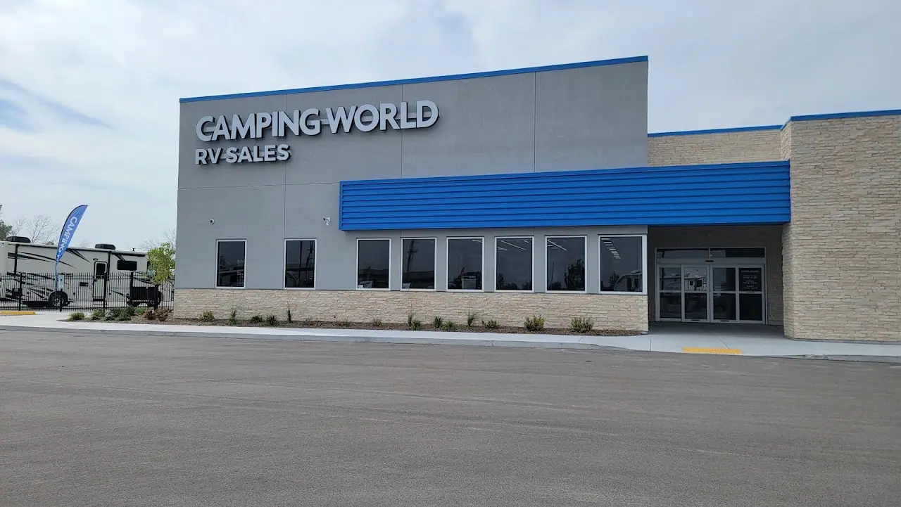 Camping World - Oshkosh, RV repair in Oshkosh