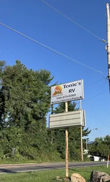 Tonie's RV photo 2