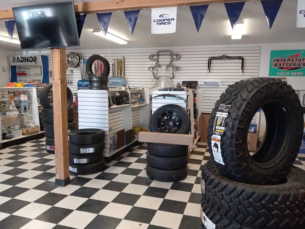Northeastern Tire & Auto/RV Repair, RV repair in Ely