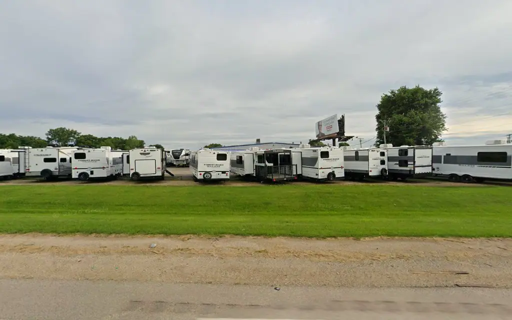 Kunes RV of Janesville Service, RV repair in Janesville