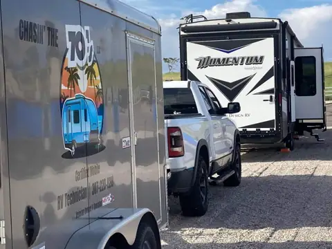Chasin' The 70s Mobile RV in Sarasota, FL