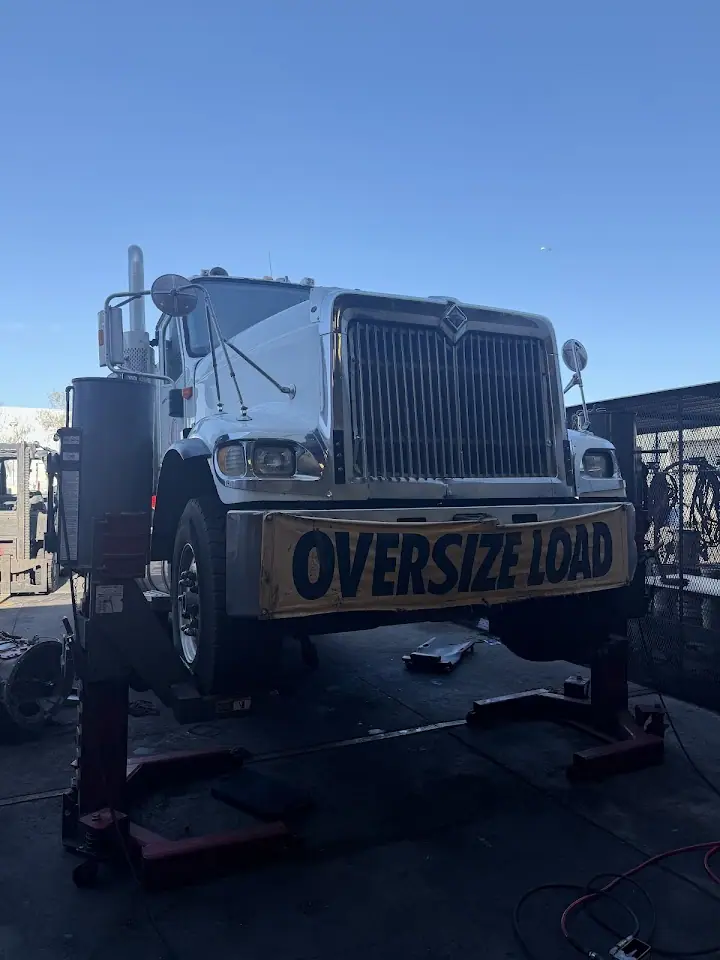 Deer Valley Diesel, RV repair in Phoenix
