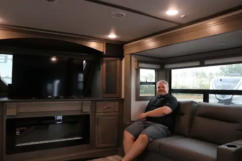 Dick's RV photo 3