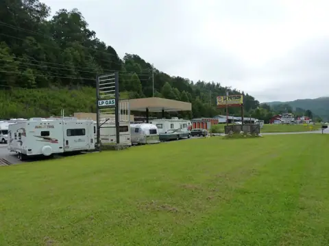 Fallin's RV Center, Inc. in Whittier, NC
