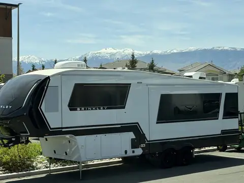 Mobile home and RV repair photo 3