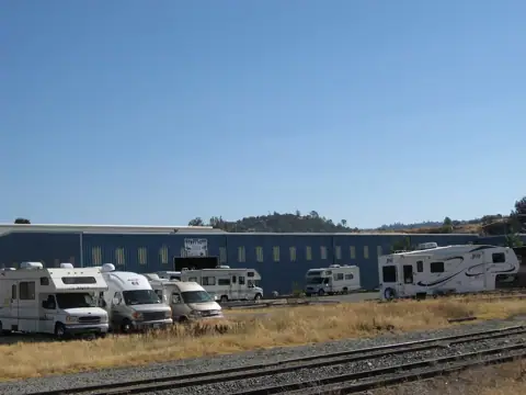Sierra Heavy Duty RV & Truck Center photo 2