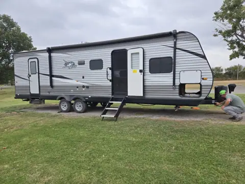 CHC RV CENTER photo 2