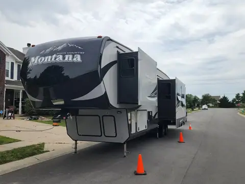 Matt in the Hat RV Inspection and Mobile Services LLC - Indiana photo 3