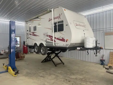 Sawyer’s Rv and Trailer Service Center photo 2