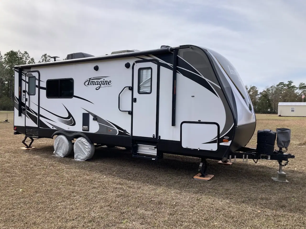 RV Outlet, RV repair in Foley