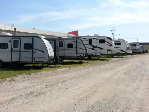 Country Campers RV photo 2