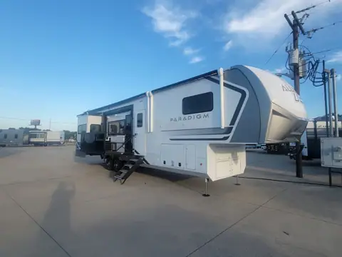 Blue Compass RV Fort Worth photo 3