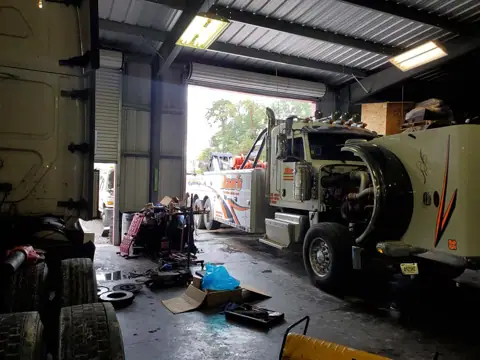 Knoxville Fleet Truck and Trailer Repair photo 2