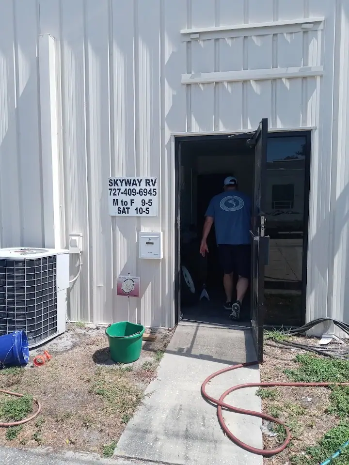 Skyway Rv, RV repair in Pinellas Park