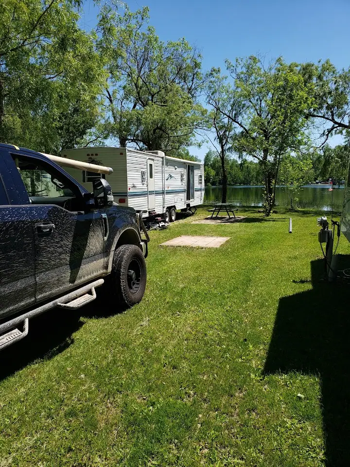 CIRCLE B RV AND TRAILER LLC, RV repair in West Bend