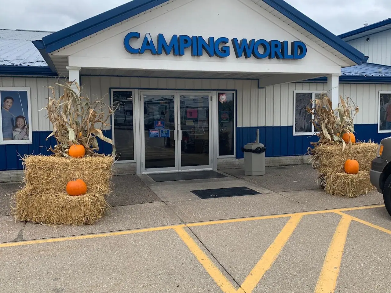 Camping World - Davenport, RV repair in Davenport