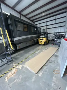 Bumblebee RV Repair in Plant City, FL