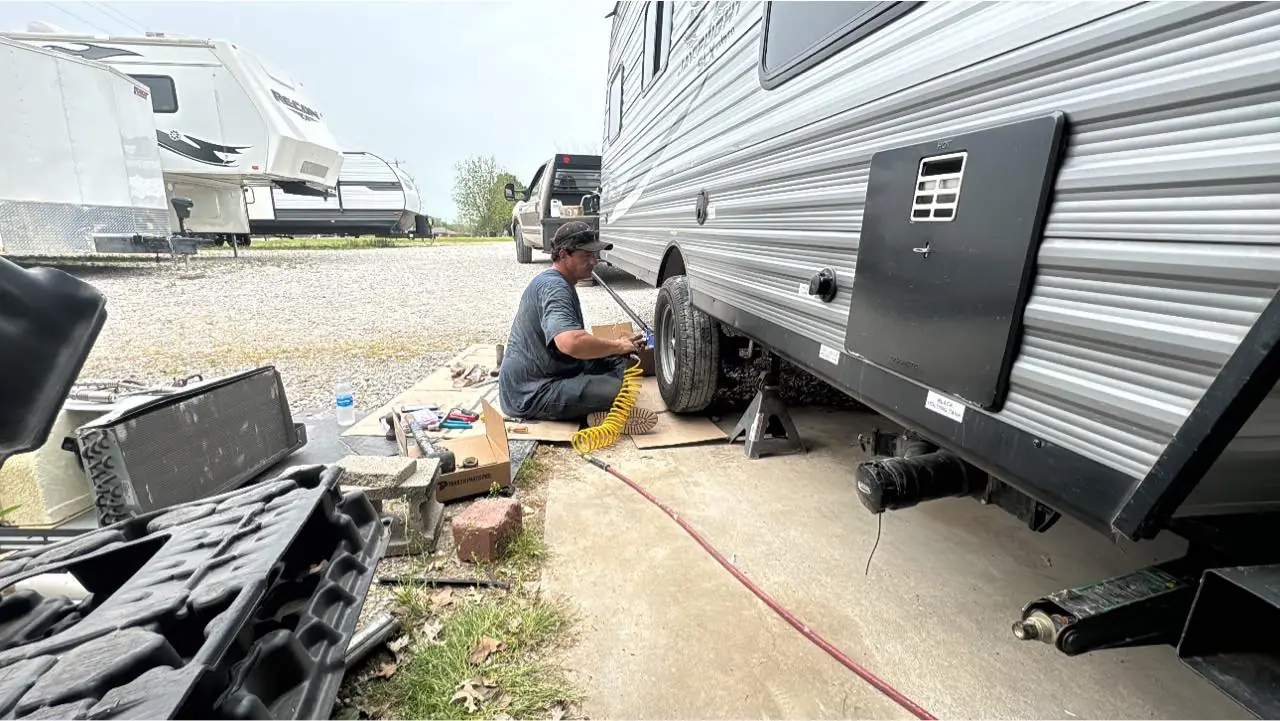 Freedom Trails RV Repair, RV repair in Ardmore