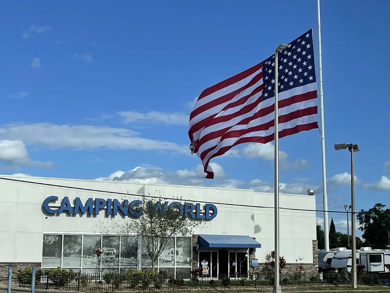 Camping World - Holiday, RV repair in Holiday