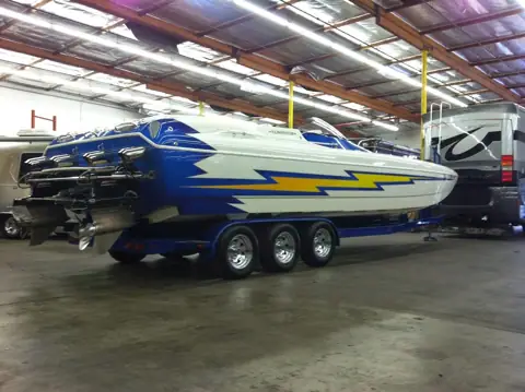 Premier Indoor RV & Boat Storage + Service & Repair in Simi Valley, CA