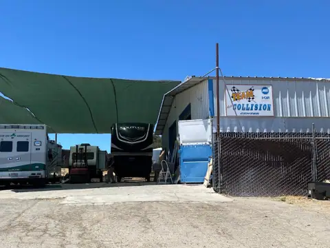 Team RV Paint & Body Center photo 3